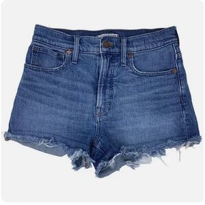 Madewell Blue Denim The Perfect Jean Shorts - frayed hem Size 28